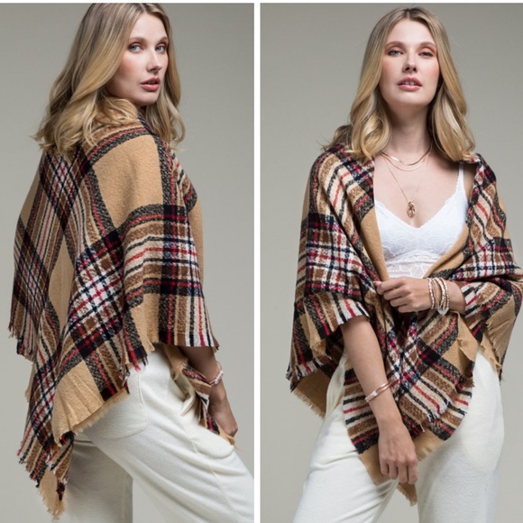 Ultra Soft Plaid Blanket Scarf – Cozy, Warm & Oversized – Last One Available! - Picture 2 of 4